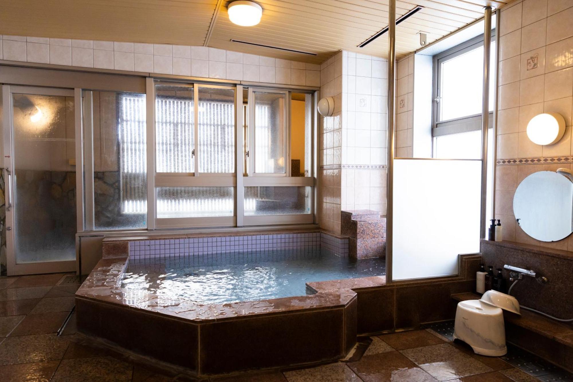 Natural Hot Spring Ariston Hotel Oita Exterior photo
