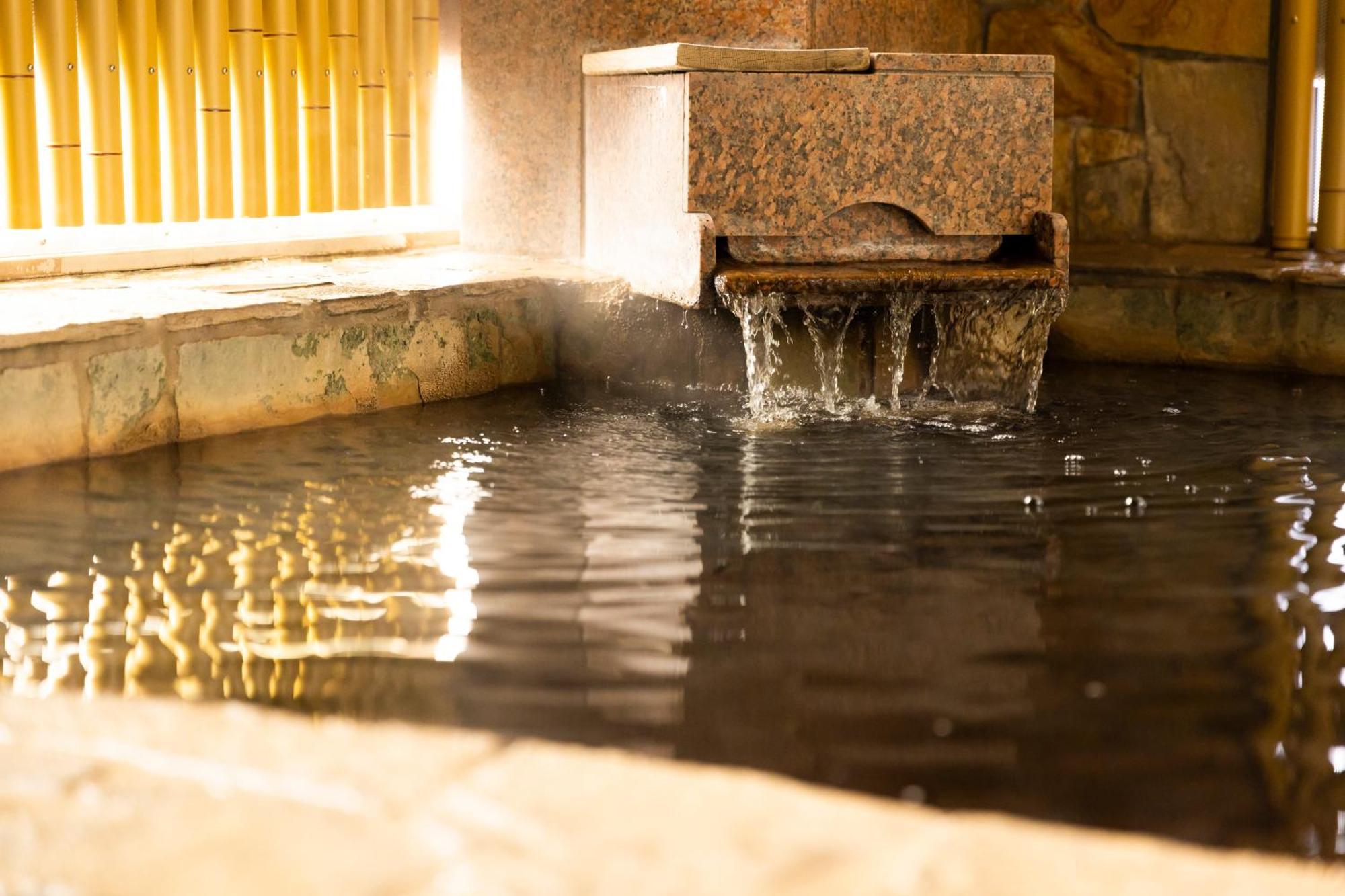 Natural Hot Spring Ariston Hotel Oita Exterior photo